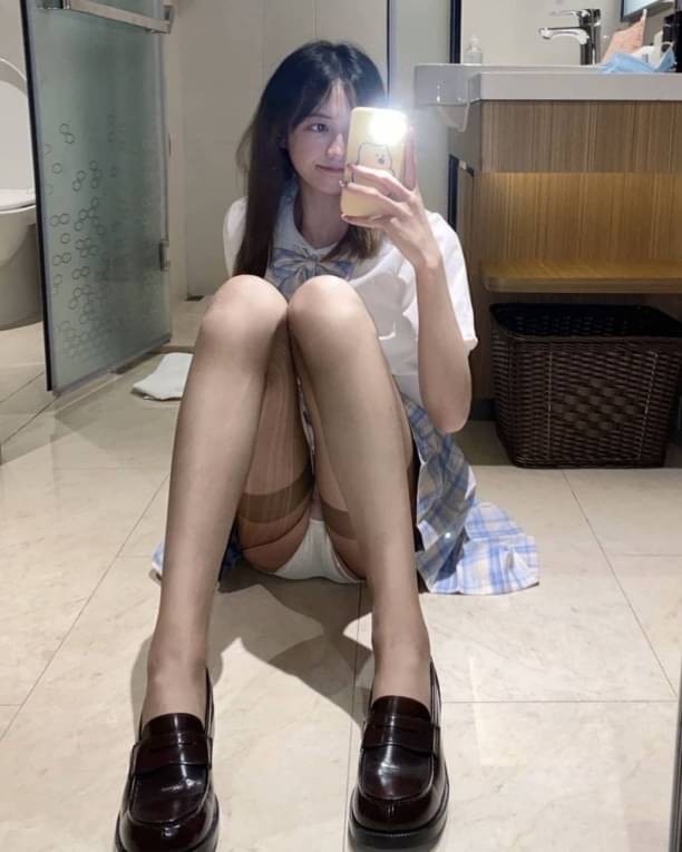 109edf3b02db4ea1081732056af2d817_m612x918.jpg