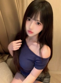 詩詩 164/47kg/D/22歲
